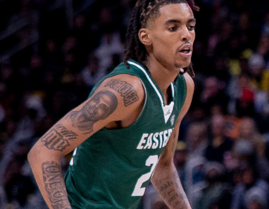 emoni bates stats​